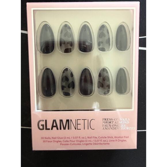New Glamnetic Love Me Not Press on Nails - Picture 3 of 4